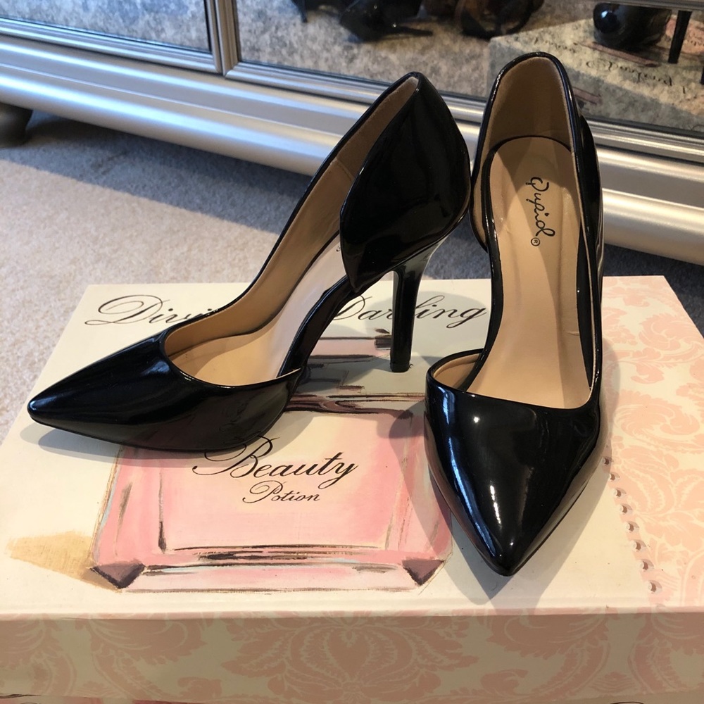Black heels